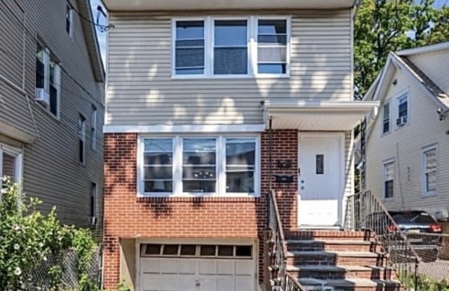 83 Sheridan St - 83 Sheridan Street, Irvington, NJ 07111