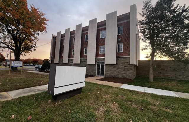 Photo of 3220 OLD WASHINGTON Road unit: 5