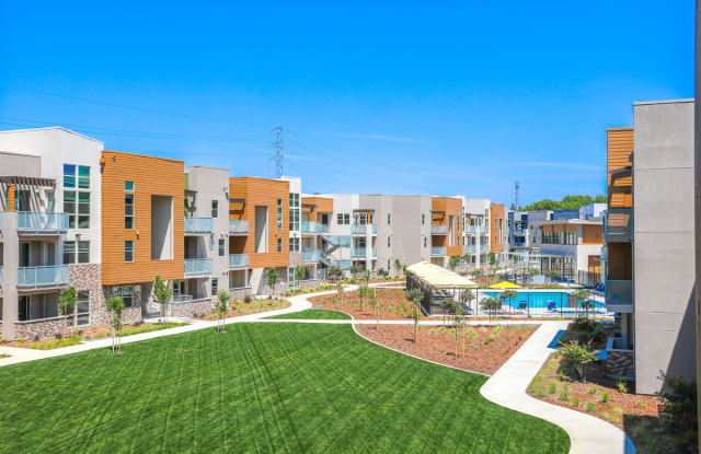 Photo of Sutter Green Apartments