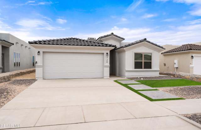 720 Paseo Dulce Avenue