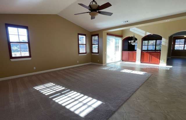 Single Story Large Four Bedroom Home in the Bluffs