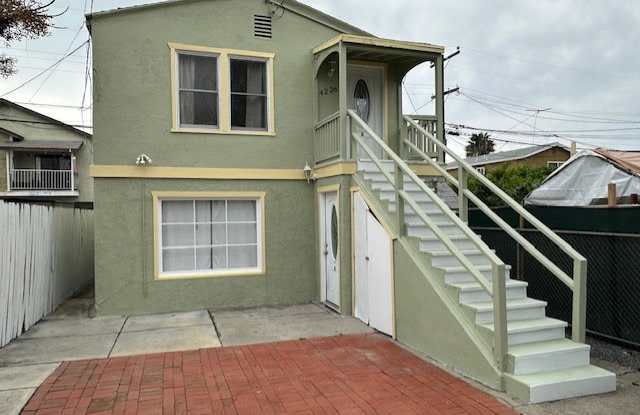 Photo of 4226 Wilson Ave