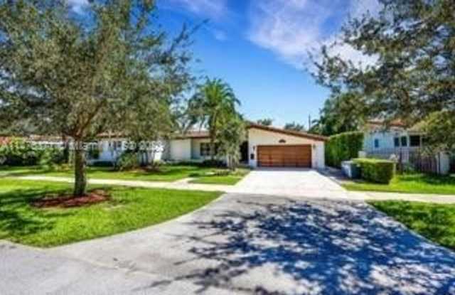 712 Cremona Ave - 712 Cremona Avenue, Coral Gables, FL 33146