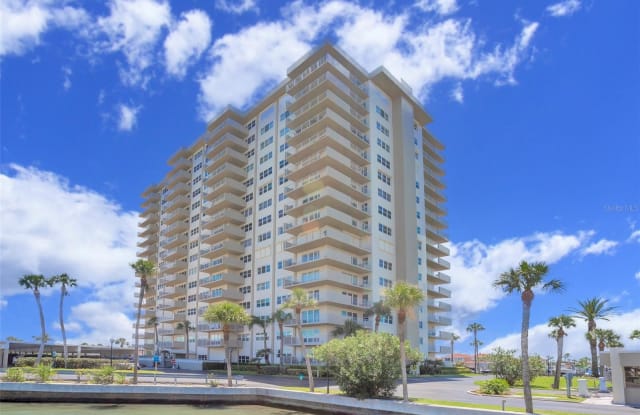 1621 GULF BOULEVARD  #502 - 1621 Gulf Boulevard, Clearwater, FL 33767