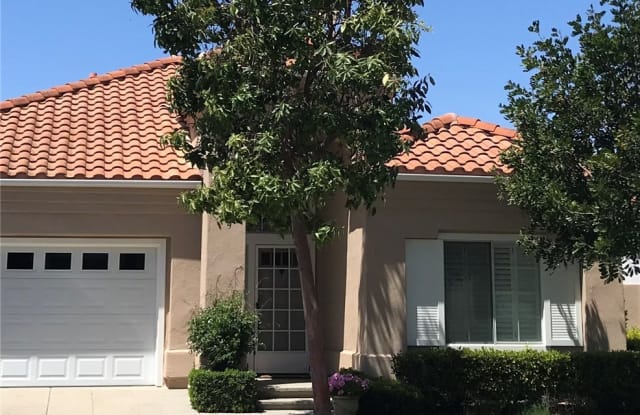 21475 Bastia - 21475 Bastia, Mission Viejo, CA 92692