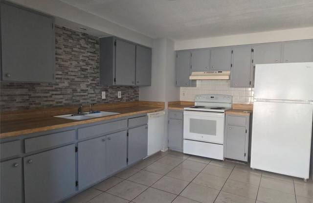 Photo of 197 BOUNDARY BOULEVARD