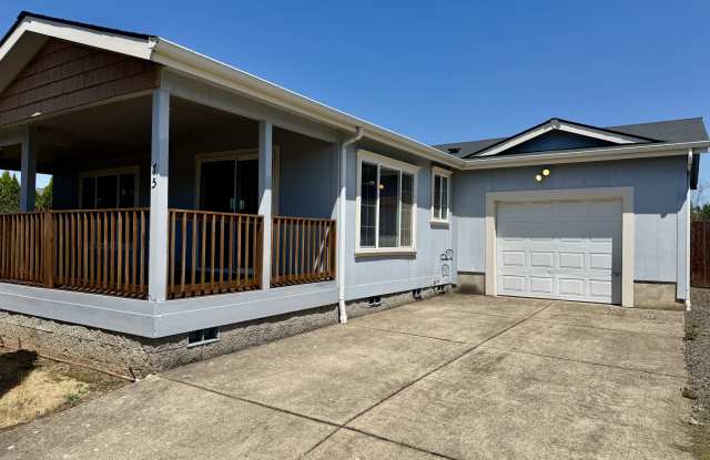 1015 Oak Street #75