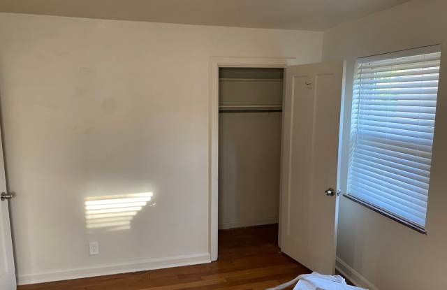1105 Tenn Ave