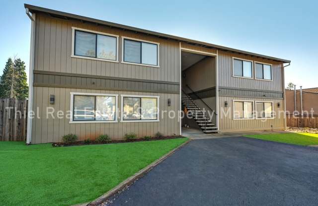 2740 Arcadia Drive - 4