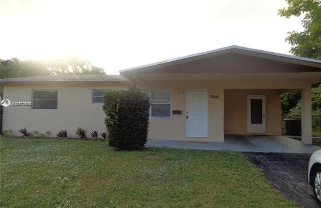 2641 NW 47th Ave - 2641 NW 47th Ave, Lauderhill, FL 33313