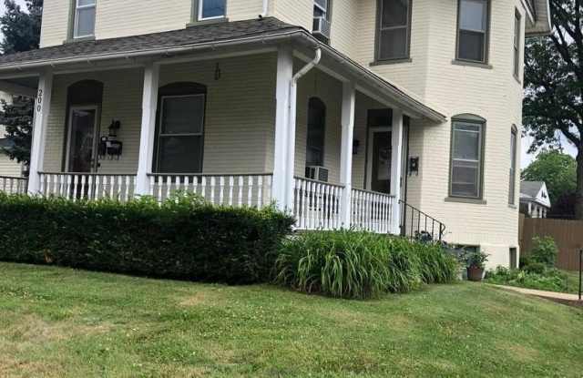 200 SUSQUEHANNA AVE #3RD FL