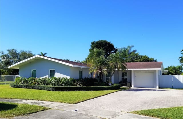 18610 SW 93rd Pl - 18610 Southwest 93rd Place, Cutler Bay, FL 33157