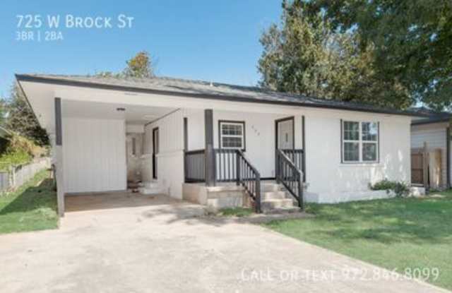 Photo of 725 Brock St121730