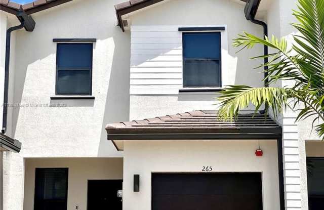 265 SW 159th Ter