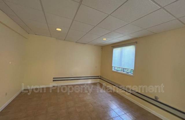 45-47 Metropolitan Ave