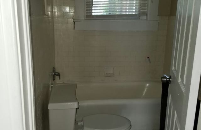 81 Ellsworth Ave Apt B22