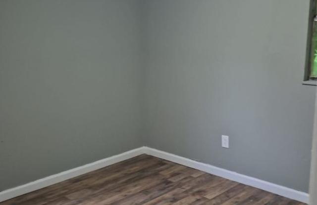311 West Thomas Court, Milledgeville, GA 31061