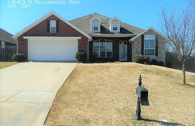 1843 N Fallbrook Way - 1843 North Fallbrook Way, Fayetteville, AR 72704