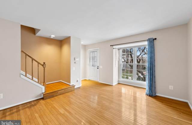 6565 CYPRESS POINT ROAD