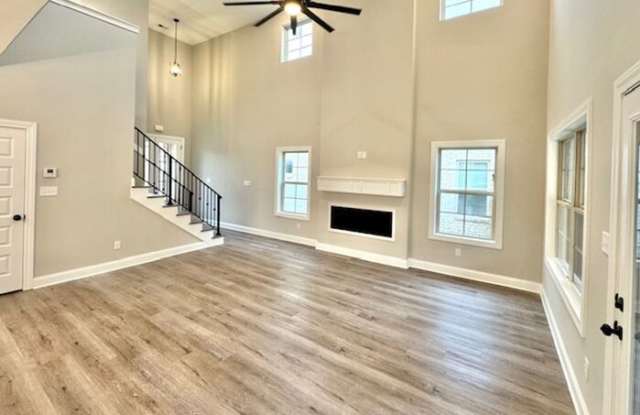 575 Rosalie Woods Drive