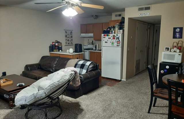 124 West Maple Avenue - 5