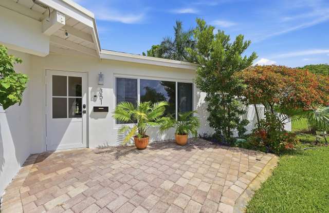 351 SW 13TH Street