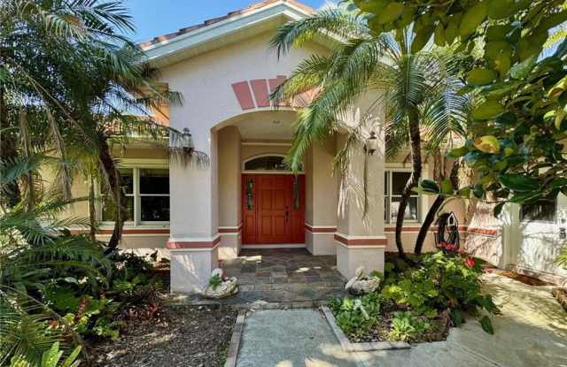 4881 SW Lake Grove Circle