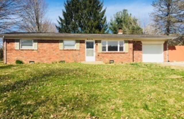 3 Bedroom, 2 Bathroom Home on Bloomington's Westside - 5440 West Orchard Drive, Monroe County, IN 47403