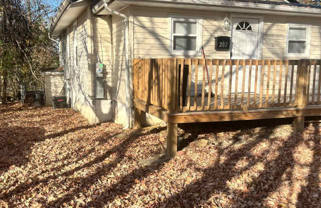 Photo of 207 Allen Dr