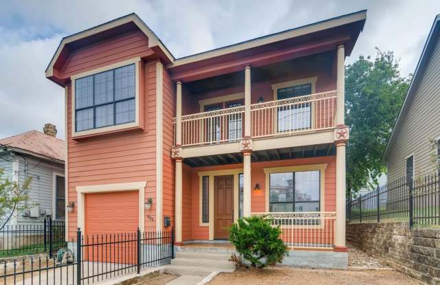 906 Juniper St, Austin, Texas 78702