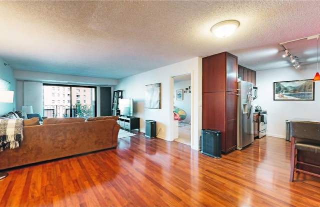 3131 Excelsior Boulevard