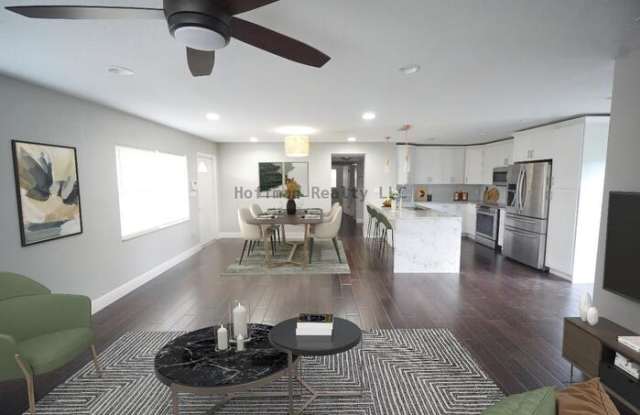 3304 West Wallace Avenue