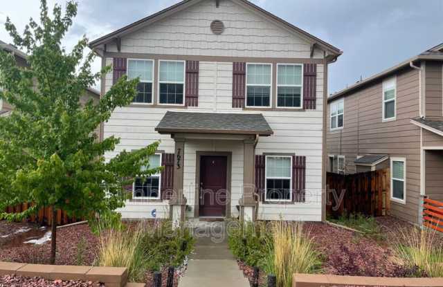 7673 Crestone Peak Trail