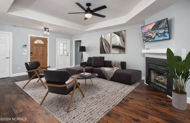 1946 Tara Court Court Greenville NC apartments for rent