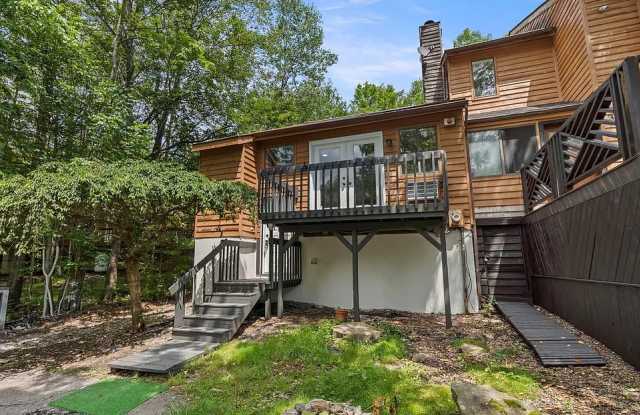 Photo of 38 Meadowlark Lane