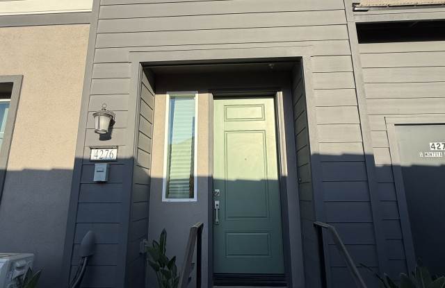 4278 South Montoya Paseo