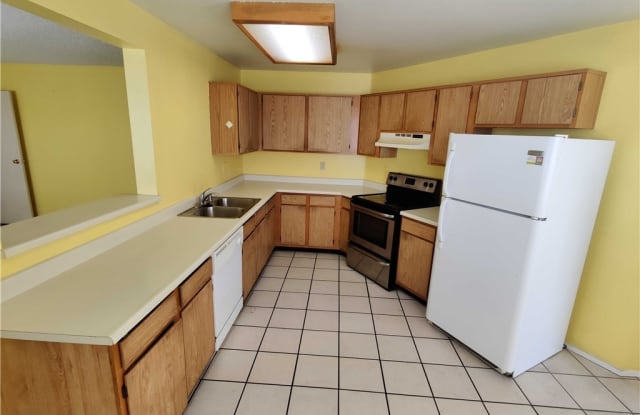 5061 Pioneer Avenue - 5061 West Pioneer Avenue, Spring Valley, NV 89146