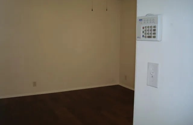 4530 El Simpatico St