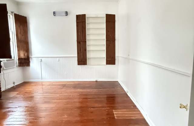 1034 S Carrollton Ave Unit B