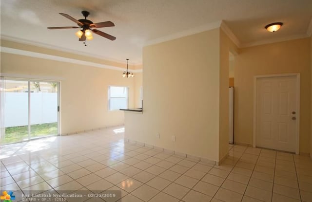 1467 SW 85th Ter - 1467 Southwest 85th Terrace, Pembroke Pines, FL 33025