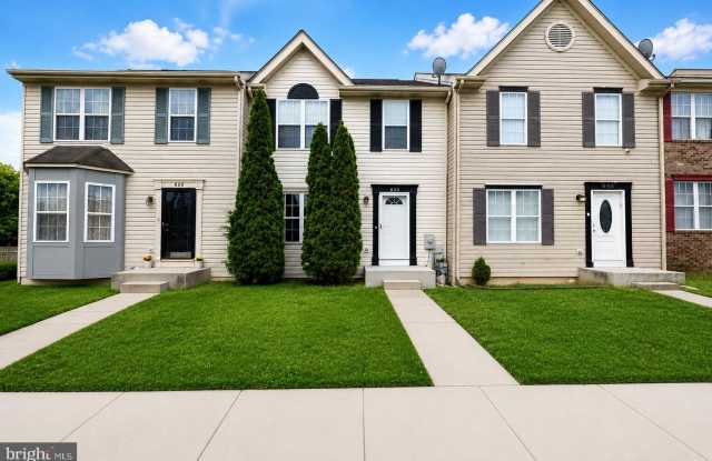 638 VILLAGER Circle