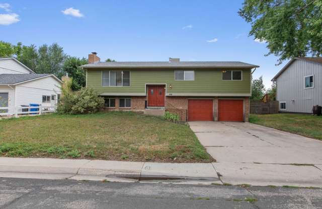 5 Bedroom home with finished basement