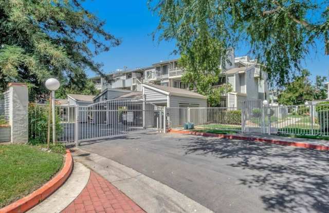 Photo of 3655 Birchwood Ter