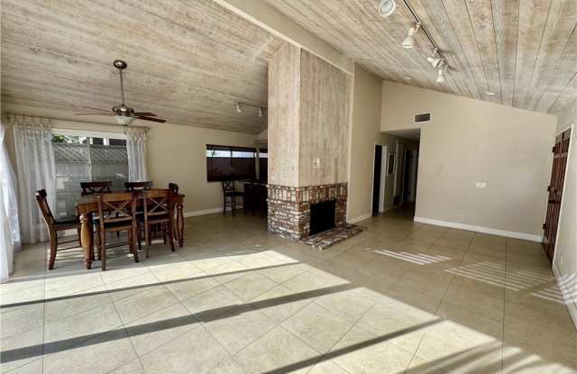 24596 Overlake Drive