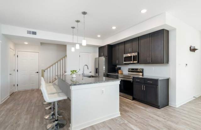 Photo of New Condo Availabe Rent