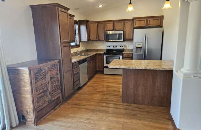 5205 South Culbert Avenue