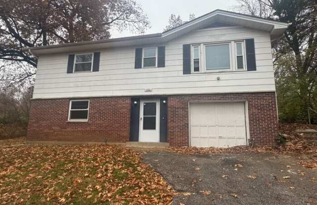 101 Scott Avenue