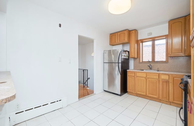 193 Bay 41 Street - 193 Bay 41st St, Brooklyn, NY 11214