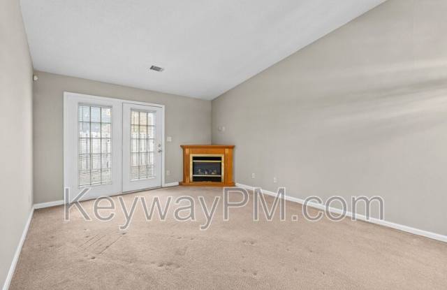 2011 Summer Valley Way