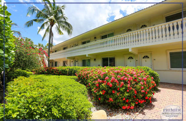 ***NEWLY REMODELED***CASTLETON GARDENS***OLDE NAPLES***WALK TO 5TH AVE.***SEE NOV  DEC. SPECIAL***